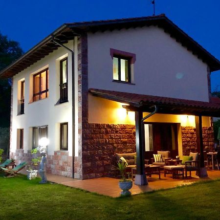 Casa Frente A Los Bufones De Pria Villa Llames de Pría Екстериор снимка