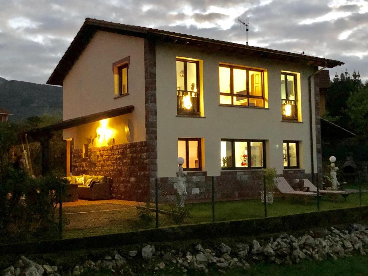 Casa Frente A Los Bufones De Pria Villa Llames de Pría Екстериор снимка