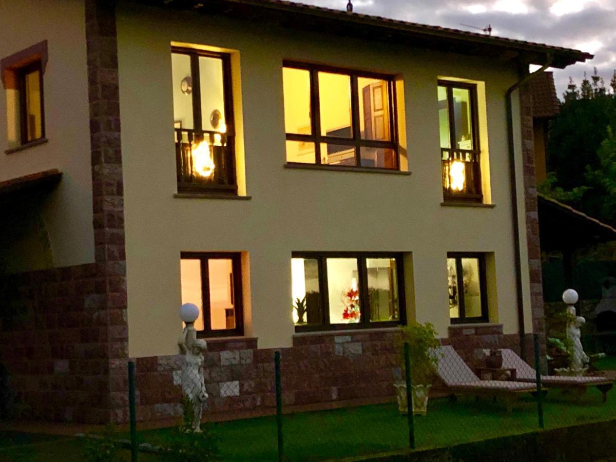 Casa Frente A Los Bufones De Pria Villa Llames de Pría Екстериор снимка